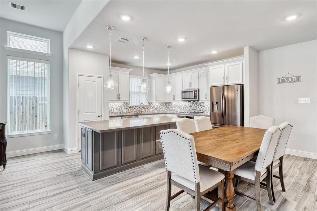6414 Pomegranate Blossom Drive, Katy, Texas image 5