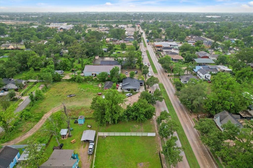 2422 E Crosstimbers Street, Houston, Texas image 17