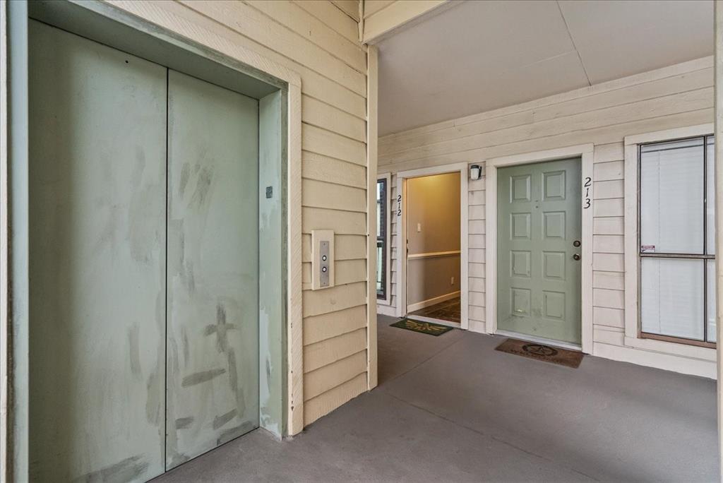 18809 Egret Bay Boulevard #212, Webster, Texas image 31