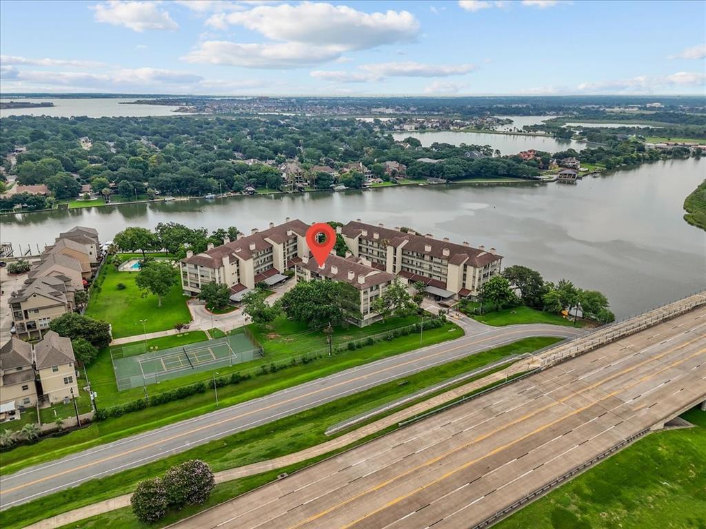 18809 Egret Bay Boulevard #212, Webster, Texas image 34