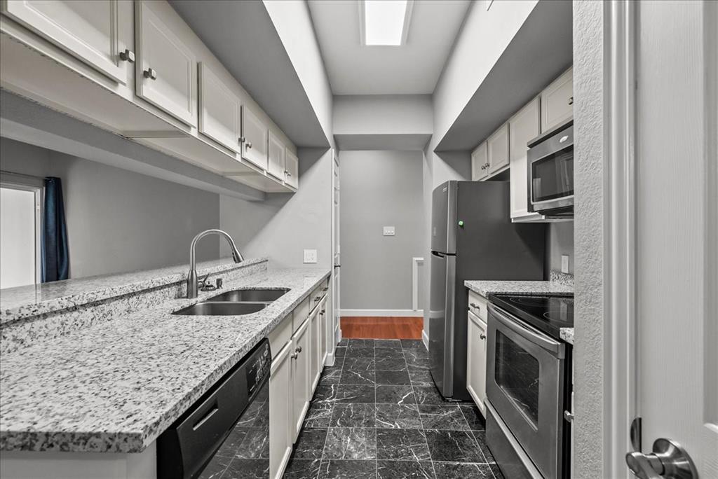 18809 Egret Bay Boulevard #212, Webster, Texas image 14
