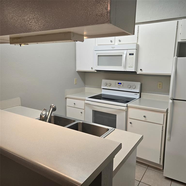 2100 Wilcrest Drive #226, Houston, Texas image 6
