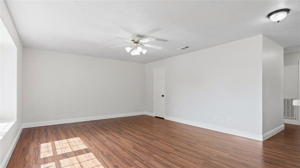 4602 Garden Meadow Drive, Katy, Texas image 21