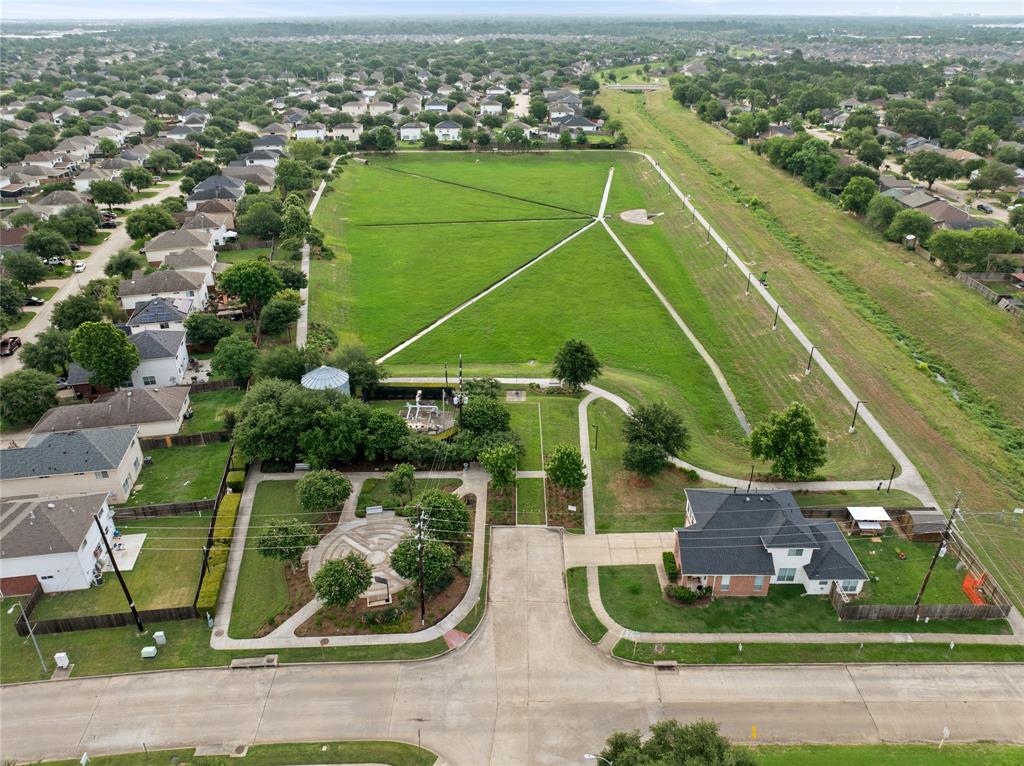 4602 Garden Meadow Drive, Katy, Texas image 34