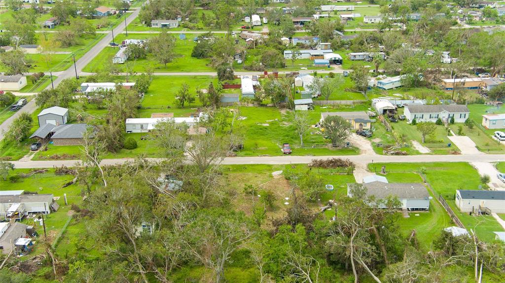 131 Coker Street, Jones Creek, Texas image 3