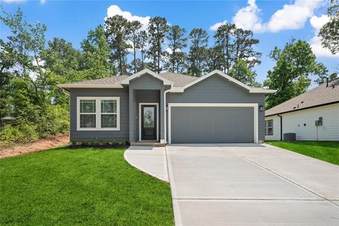 Photo of 139 Popular Street, Onalaska, TX 77360 (MLS # 41090623)