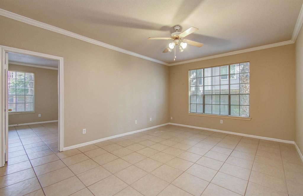 2255 Braeswood Park Drive 323