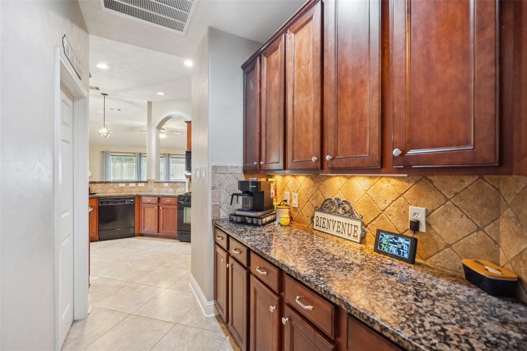 13931 Eden Manor Lane, Houston, Texas image 11