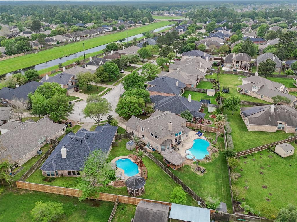 13931 Eden Manor Lane, Houston, Texas image 5
