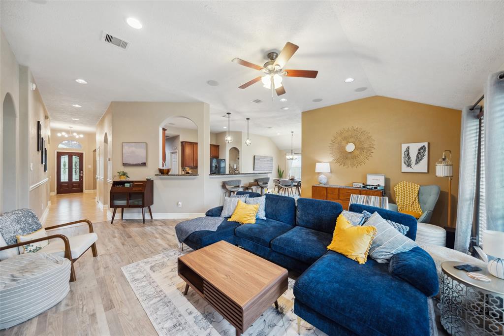 13931 Eden Manor Lane, Houston, Texas image 7