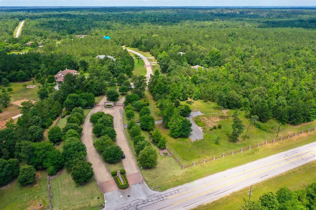 26000 Crown Ranch Boulevard, Montgomery, Texas image 3
