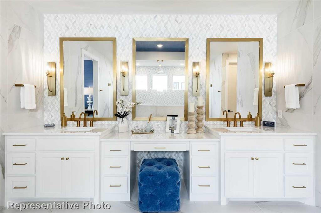 7810 Ashy Sunflower Lane, Katy, Texas image 28