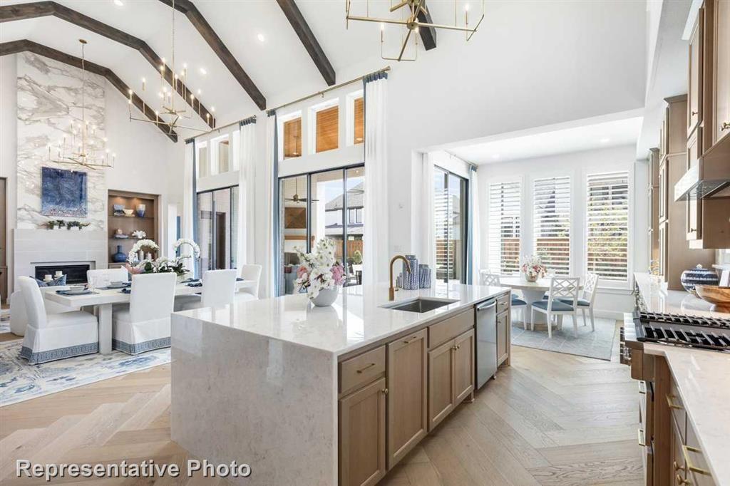 7810 Ashy Sunflower Lane, Katy, Texas image 11