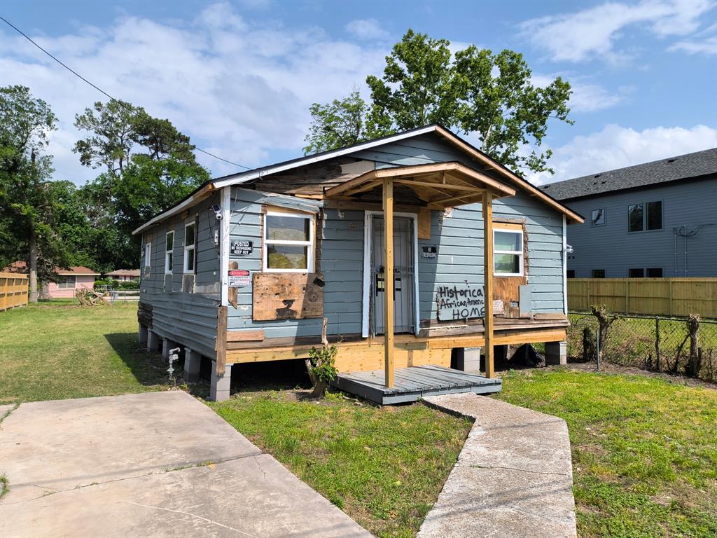 8118 Double Avenue, Houston, Texas image 2