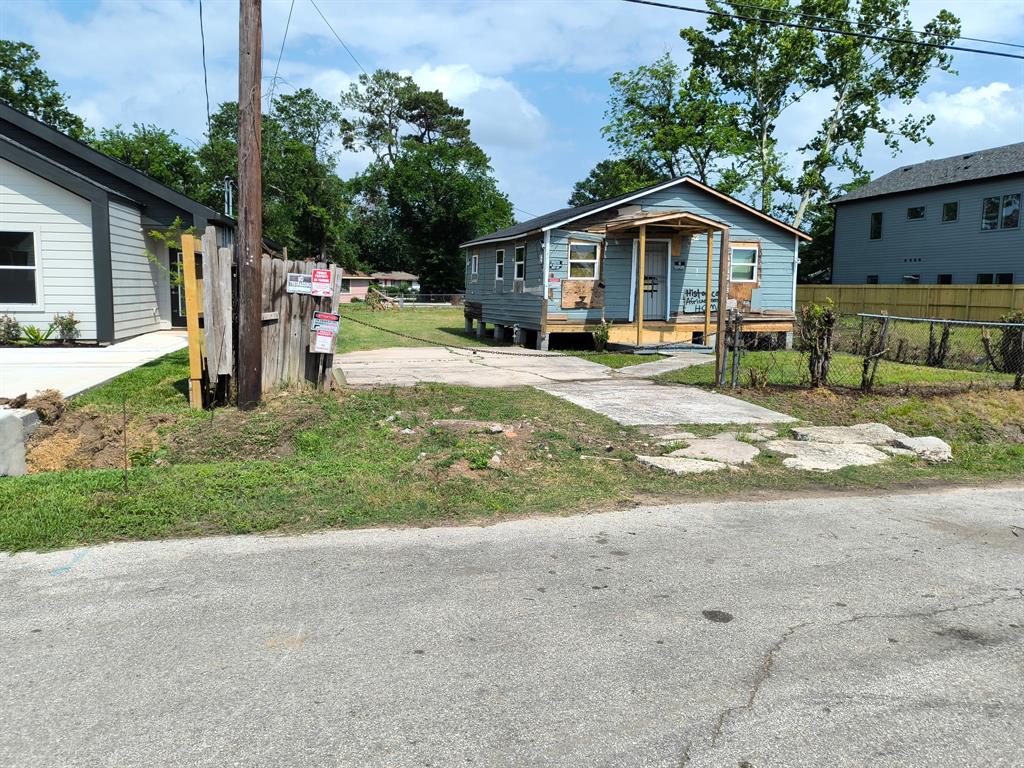 8118 Double Avenue, Houston, Texas image 4
