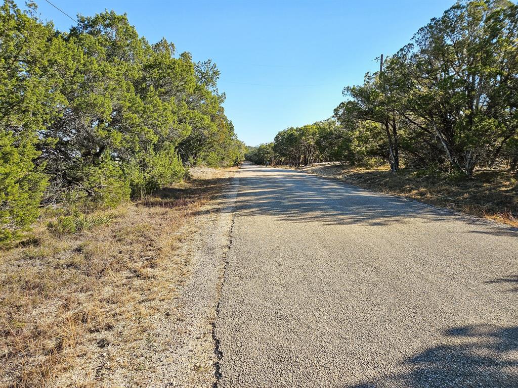 Lot 32 Rambling Oaks Drive, Wimberley, Texas image 2