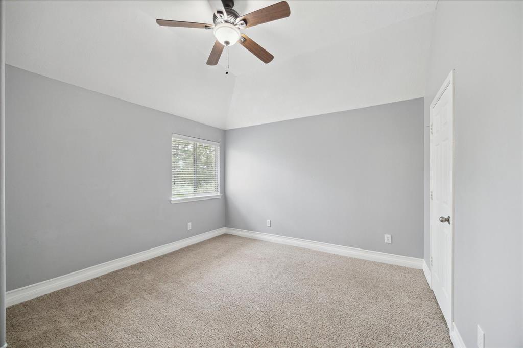 8431 Silver Lure Drive, Humble, Texas image 12