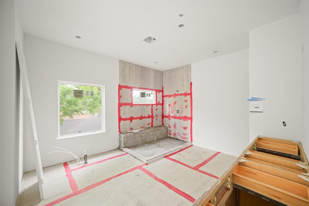 5223 Mimosa Drive, Bellaire, New York image 8