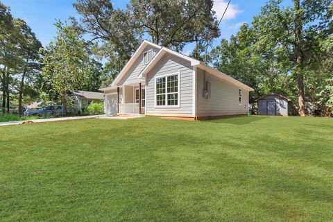 A home in Conroe