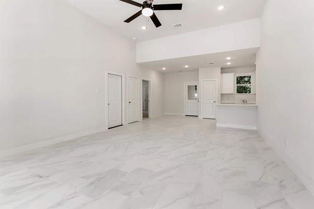 12707 Royal Springs Road