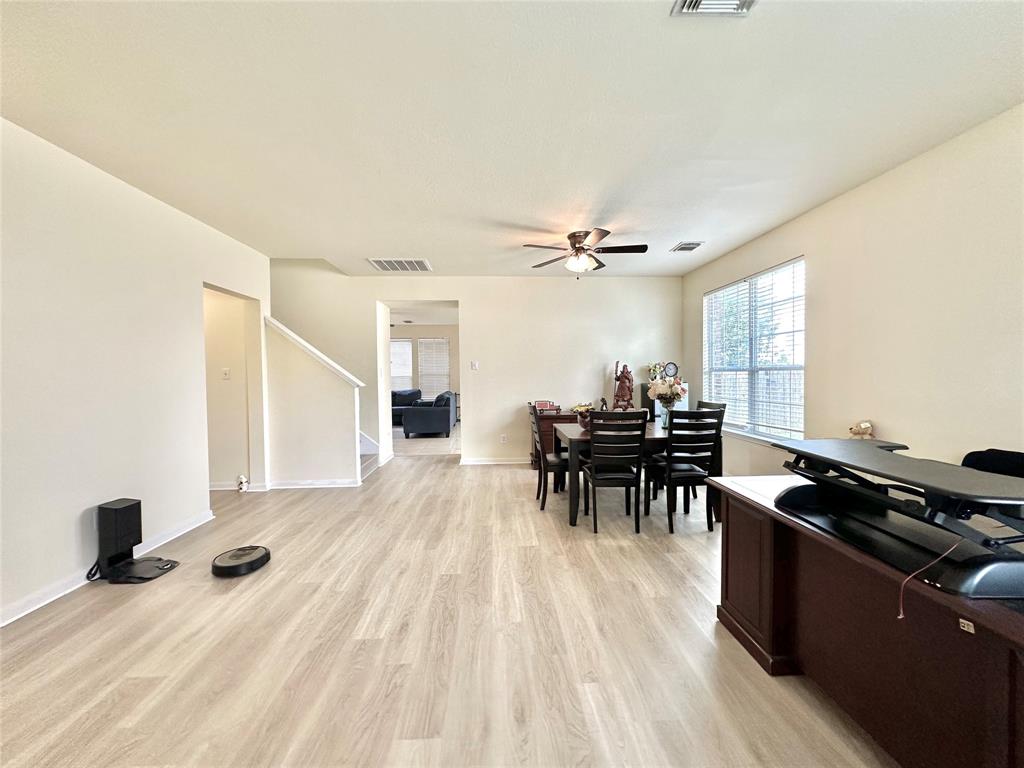2214 Bristol Bend Lane, Katy, Texas image 4