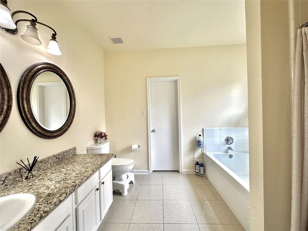 2214 Bristol Bend Lane, Katy, Texas image 17