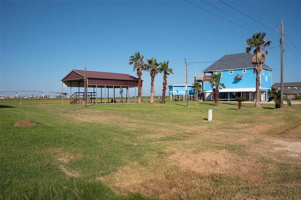 421 Private Road 675, Sargent, Texas image 3