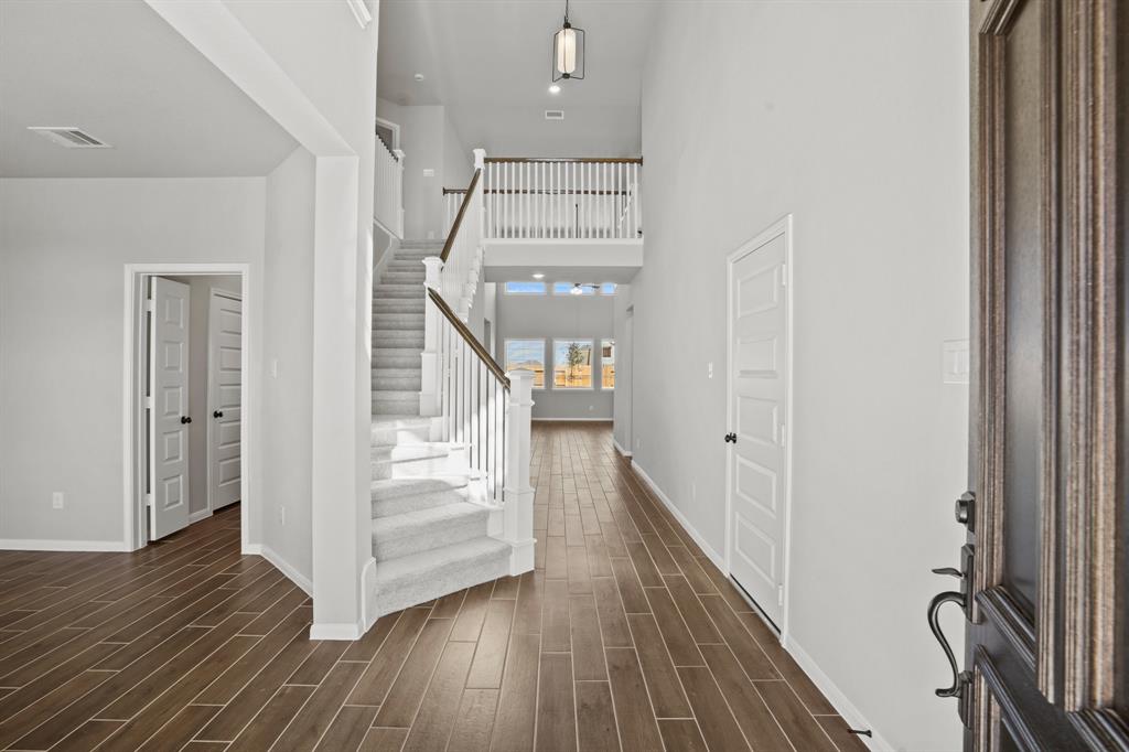 32415 Tallow Creek Drive, Waller, Texas image 8