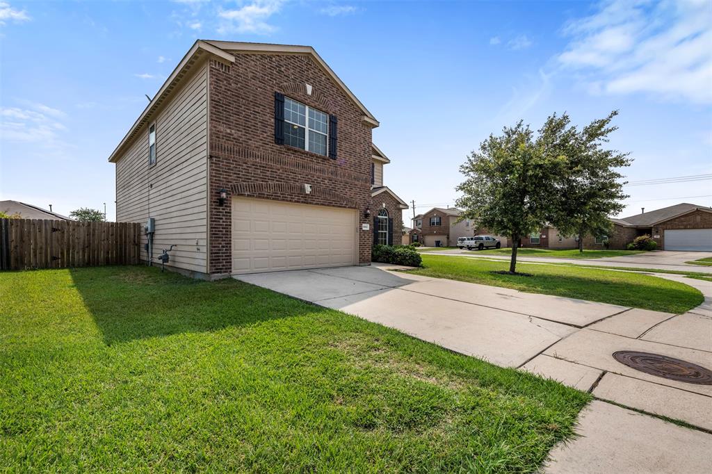 6902 White Ash Lane, Baytown, Texas image 34