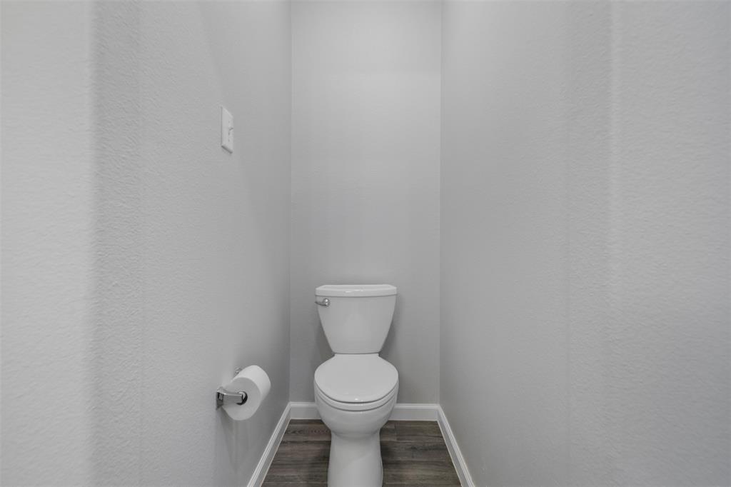 6902 White Ash Lane, Baytown, Texas image 18