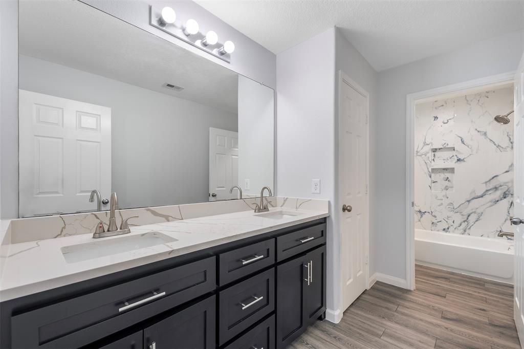 6902 White Ash Lane, Baytown, Texas image 25