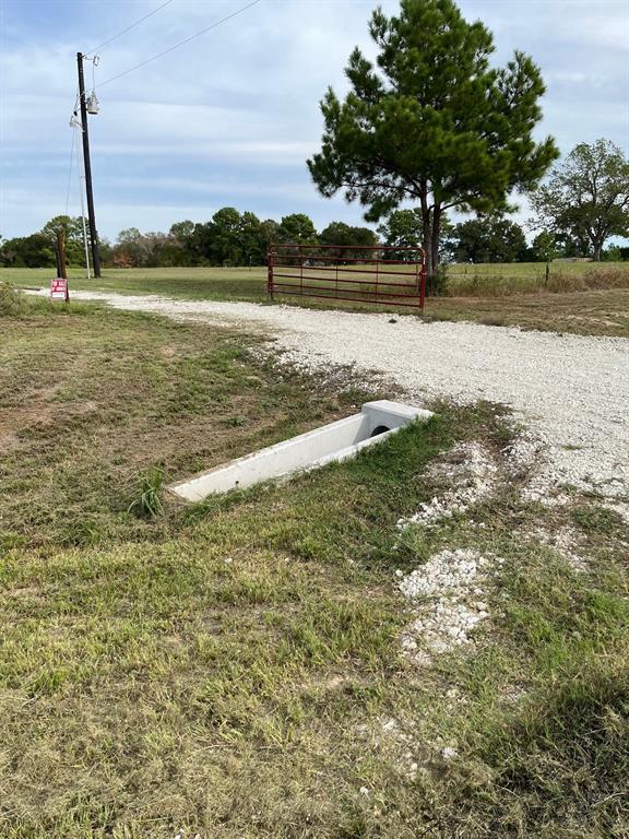 15686 Fm 2620 Road, Bedias, Texas image 4