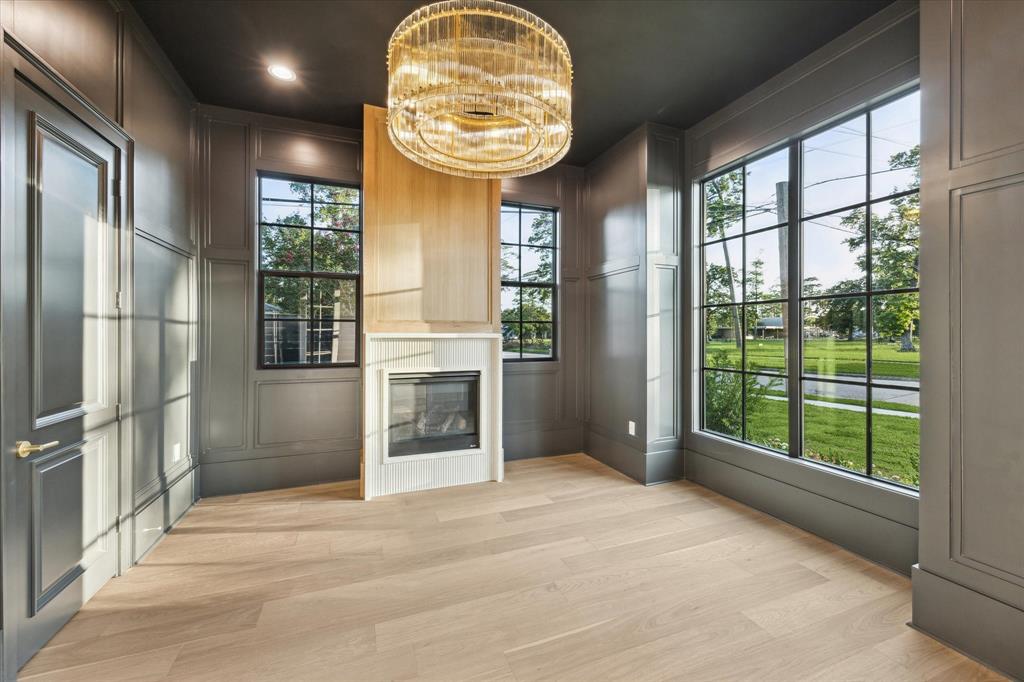 1519 Candlelight Lane, Houston, Texas image 5