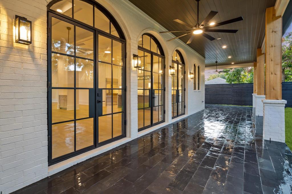 1519 Candlelight Lane, Houston, Texas image 38