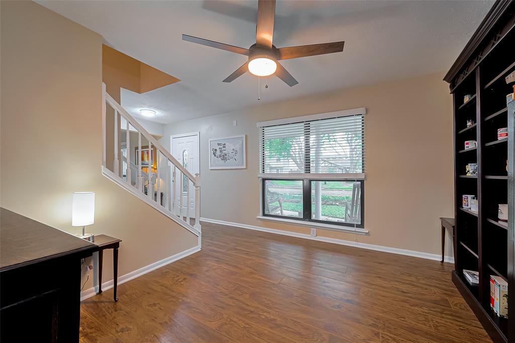 2307 Country Place Drive, Richmond, Texas image 6