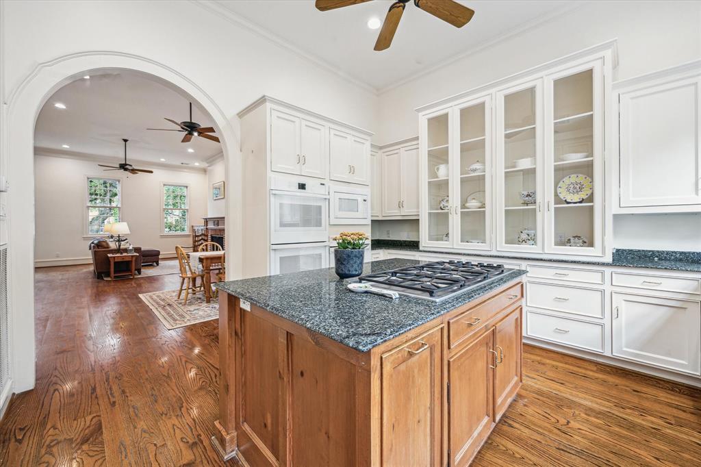 4817 Bellview Street, Bellaire, Texas image 12