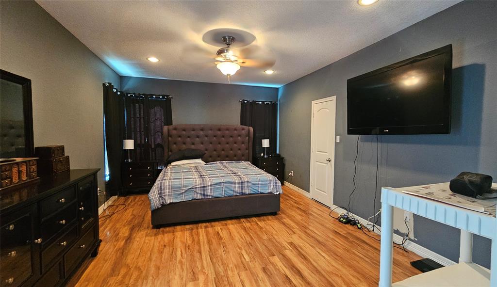 4511 S Elm Avenue, Santa Fe, Texas image 11