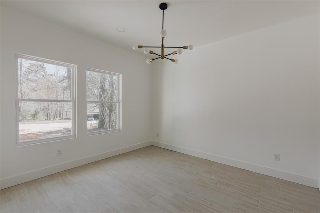 79 Hillsborough Drive, Huntsville, Texas image 3