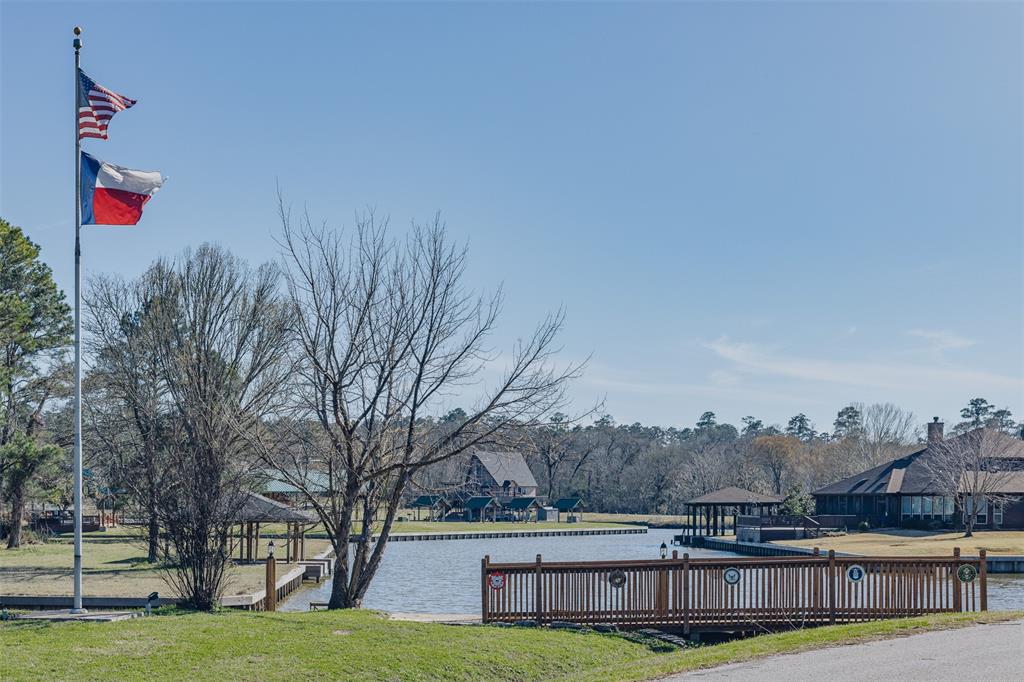 79 Hillsborough Drive, Huntsville, Texas image 32