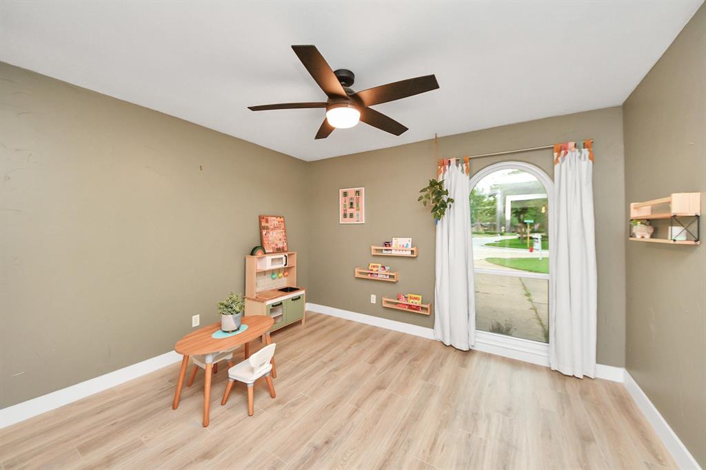 1415 Kempsford Drive, Katy, Texas image 27