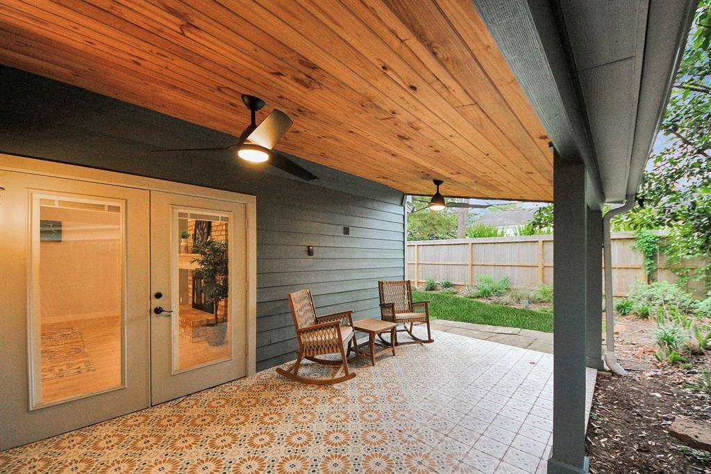 1415 Kempsford Drive, Katy, Texas image 32
