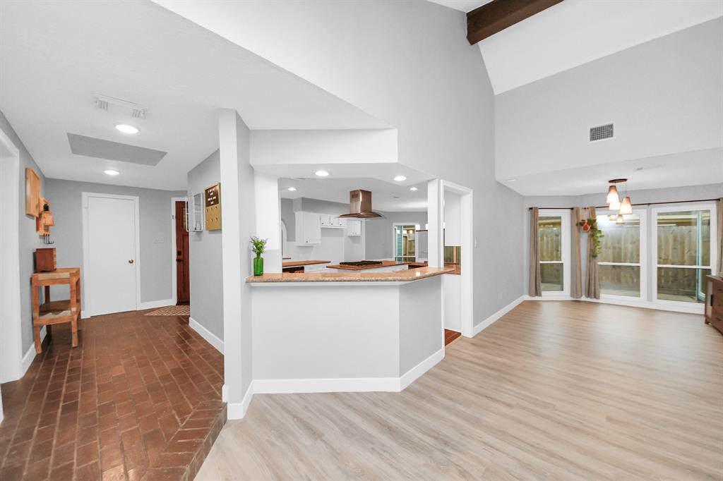 1415 Kempsford Drive, Katy, Texas image 10