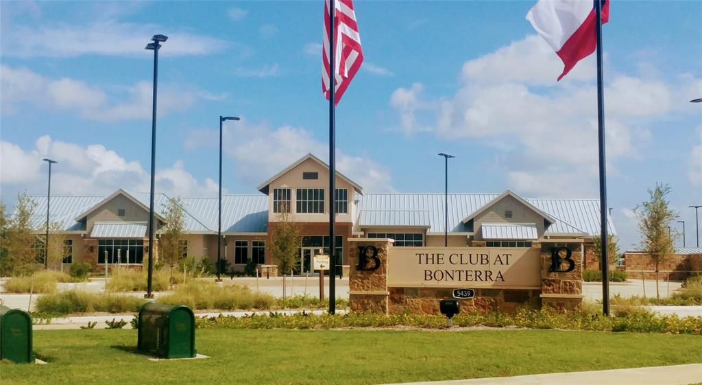 4622 Rustic Grove Lane, Fulshear, Texas image 18