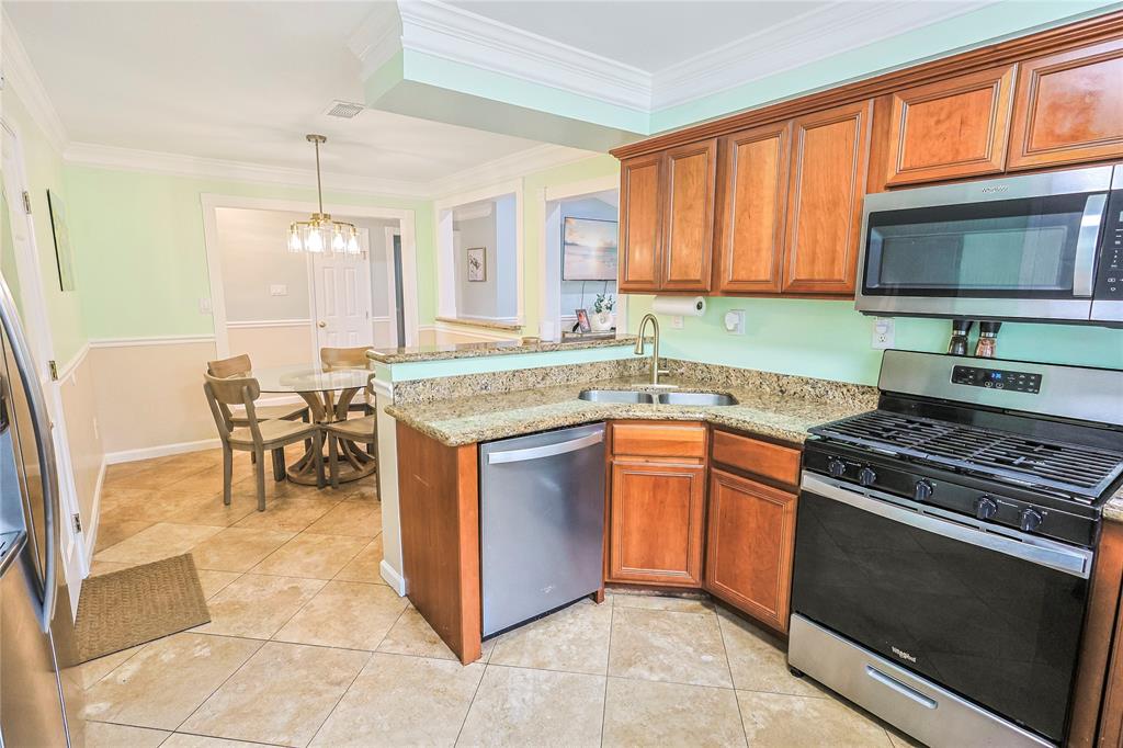 3415 80th Street, Galveston, Texas image 19