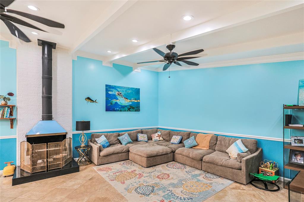 3415 80th Street, Galveston, Texas image 4