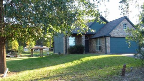 Single Family Residence in Trinity TX 70 Lakeside.jpg