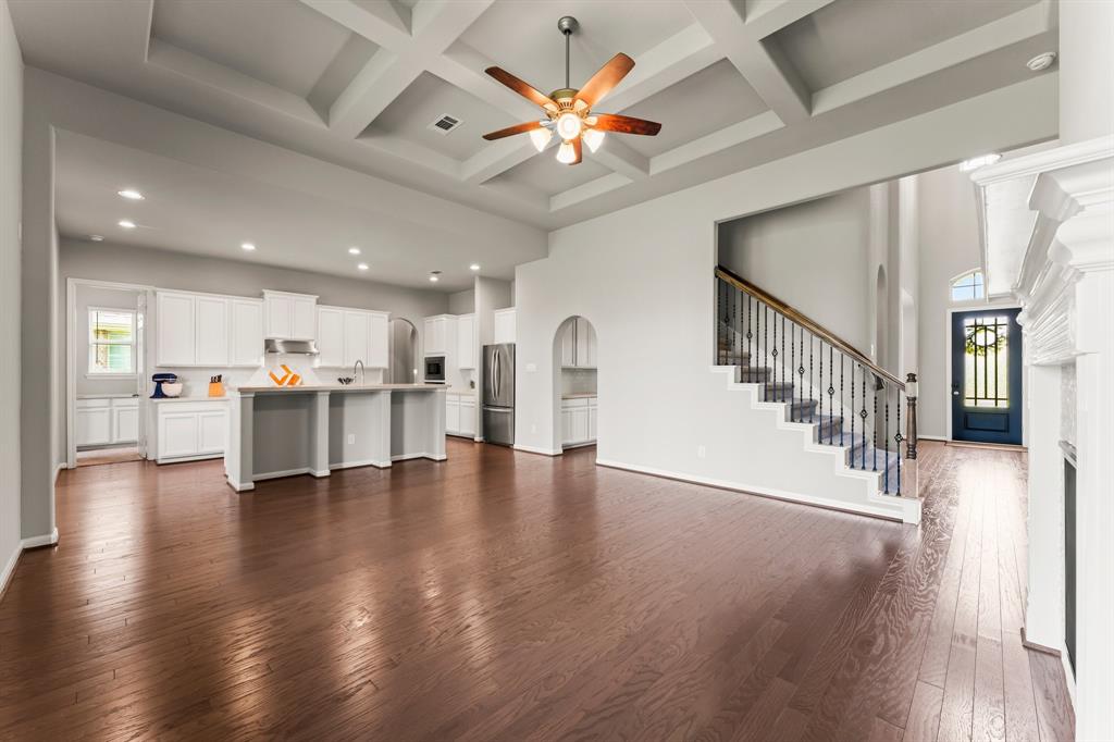 32039 Autumn Orchard Lane, Conroe, Texas image 7