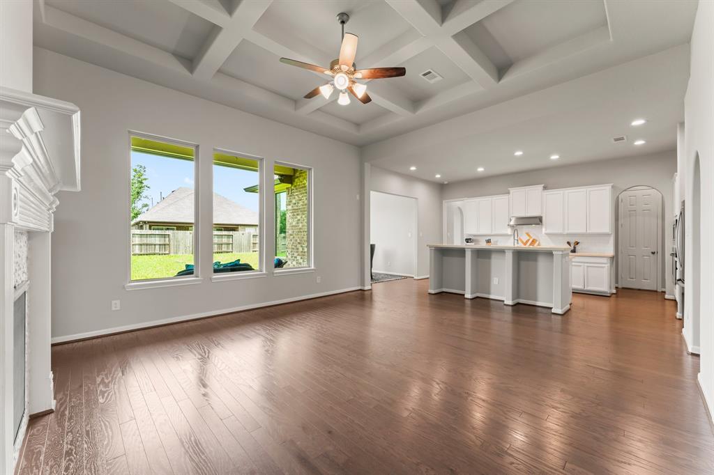 32039 Autumn Orchard Lane, Conroe, Texas image 10