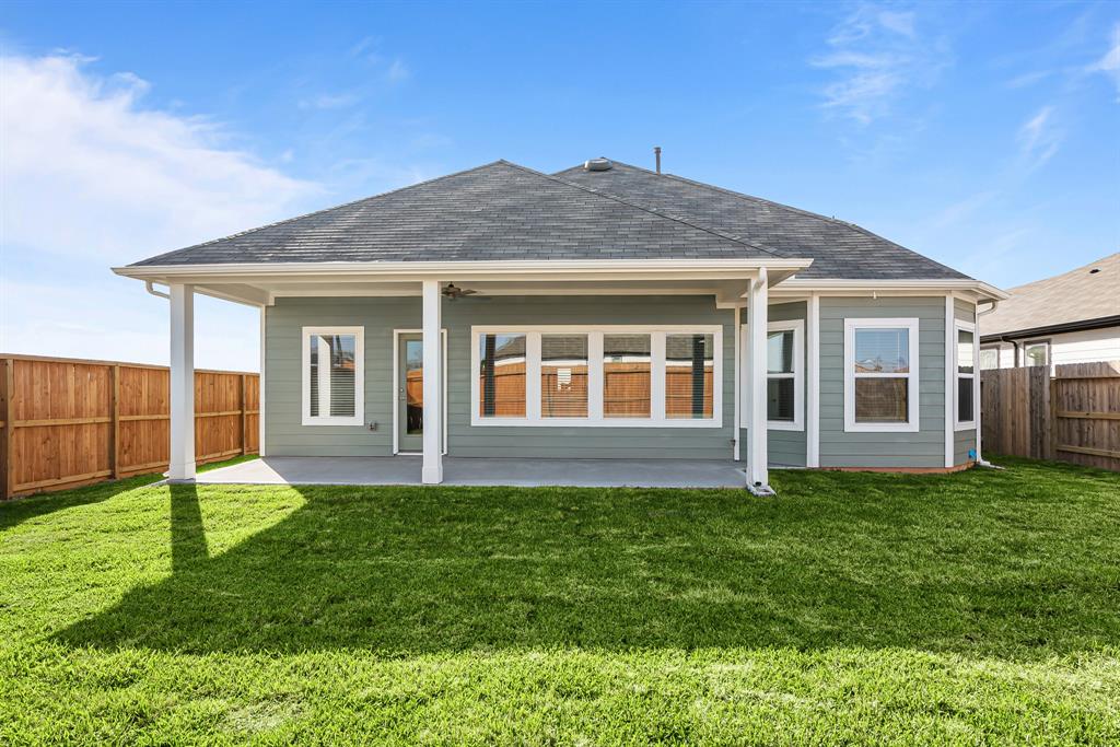 32335 Sunbeam Drive