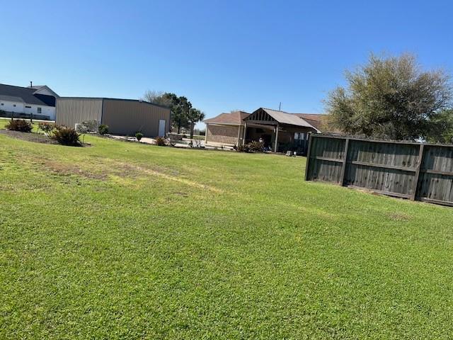 1812 Settlers Court Drive, Sealy, Texas image 6